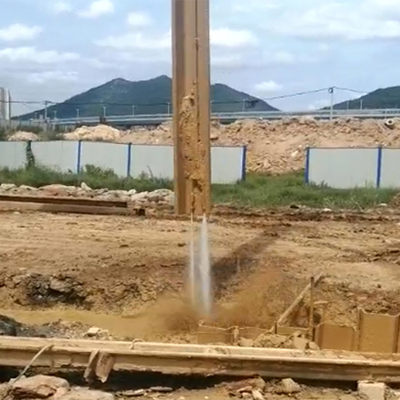 高压水钢板桩打桩机客户现场