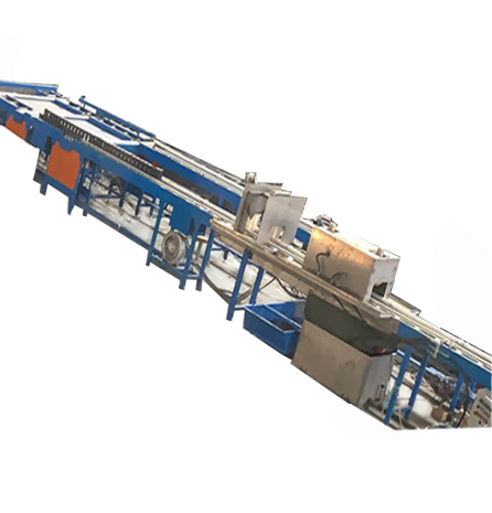 铝模板自动清洗设备实拍图