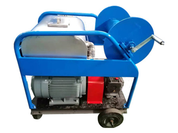 超高压管道疏通机