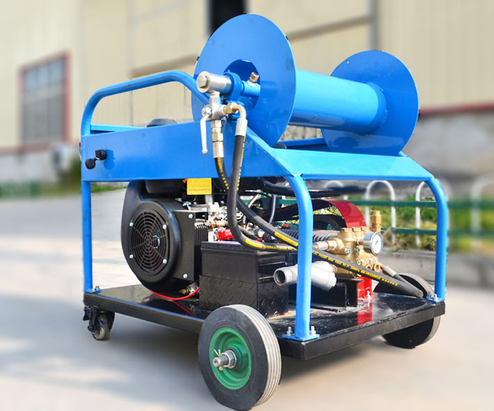 高压管道疏通机