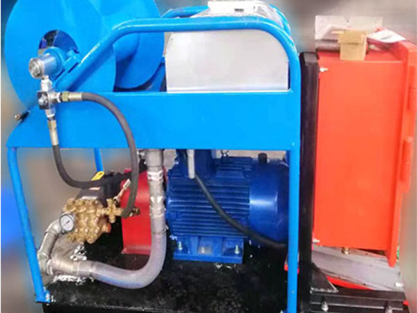 高压下水管道疏通机