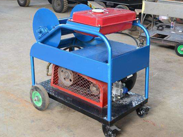 电动管道疏通器