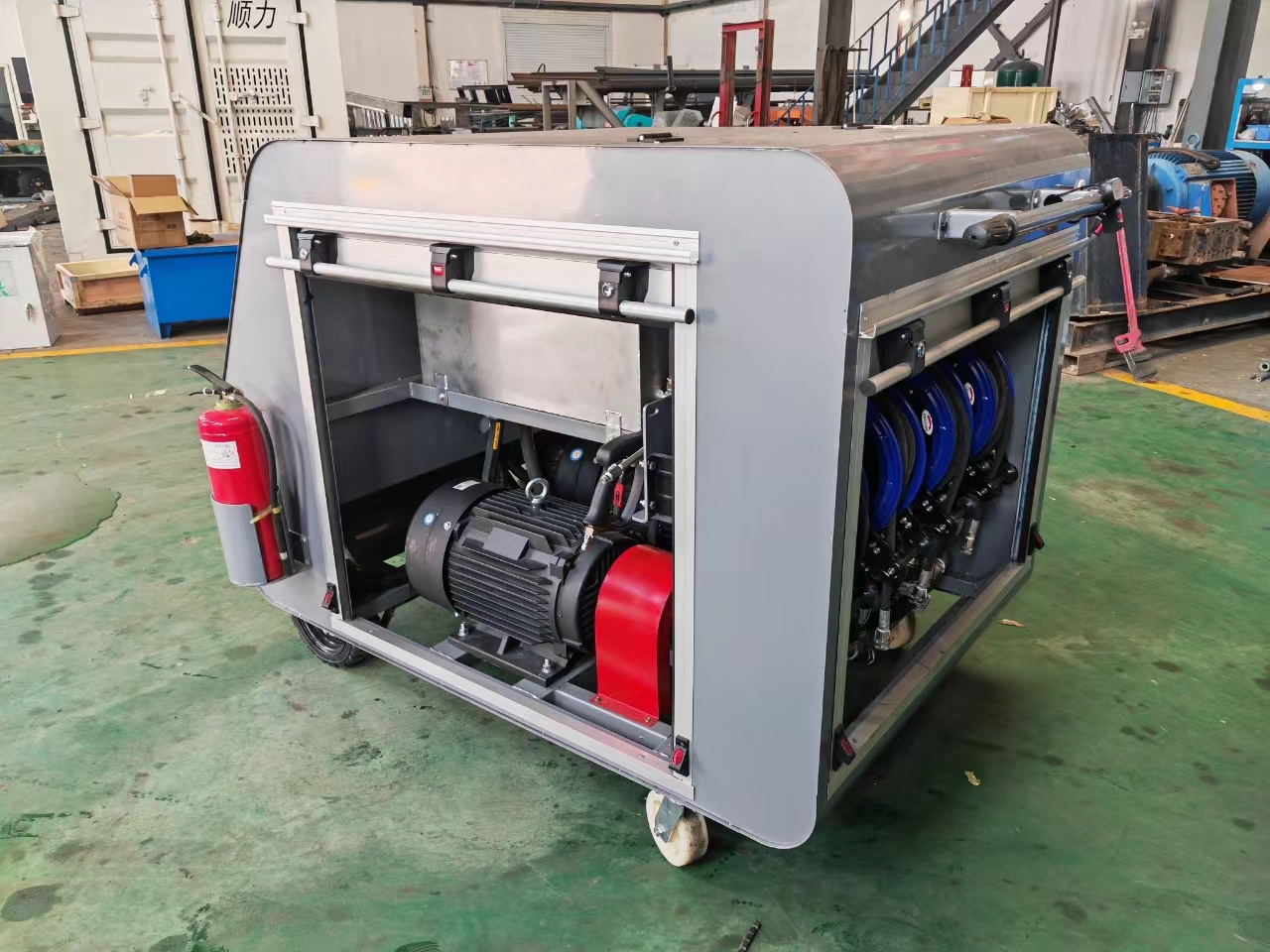 发往西安的定制设备